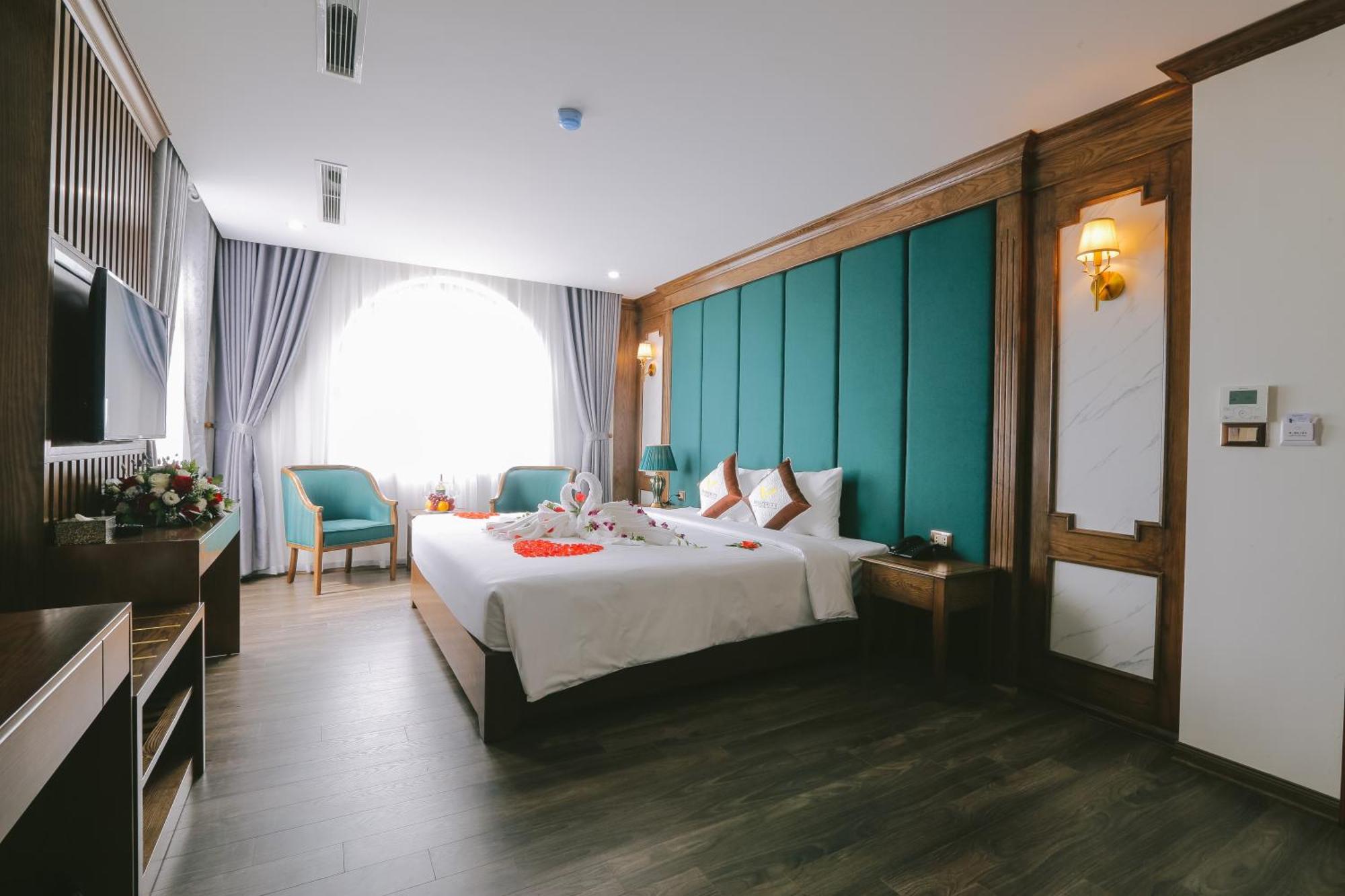 Prosperity Boutique Halong Hotel & Restaurent Ha Long Exterior foto